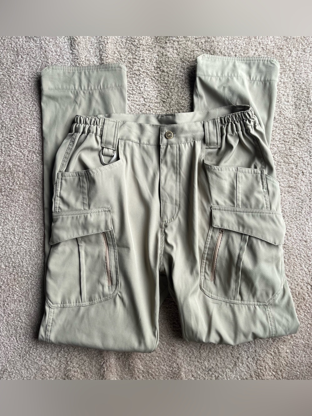 Men’s lightweight cargo tactical series pants size medium